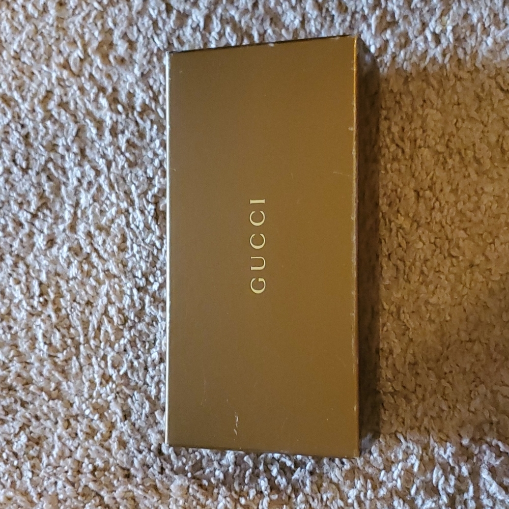 Empty brown gucci original box